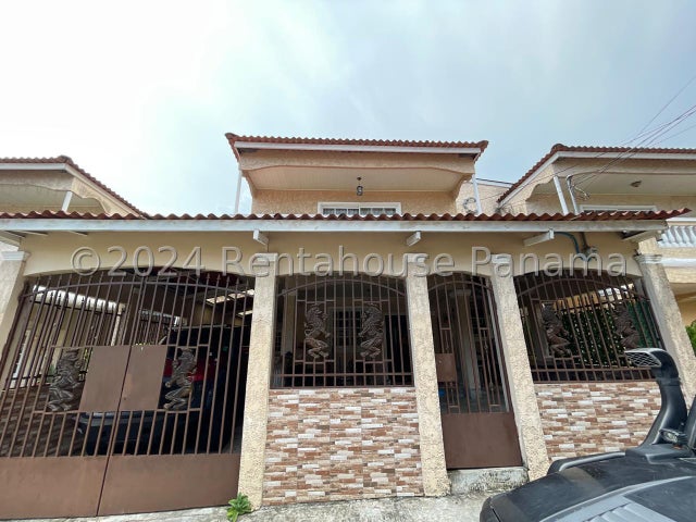 Exclusive Home in Sector Juan Diaz